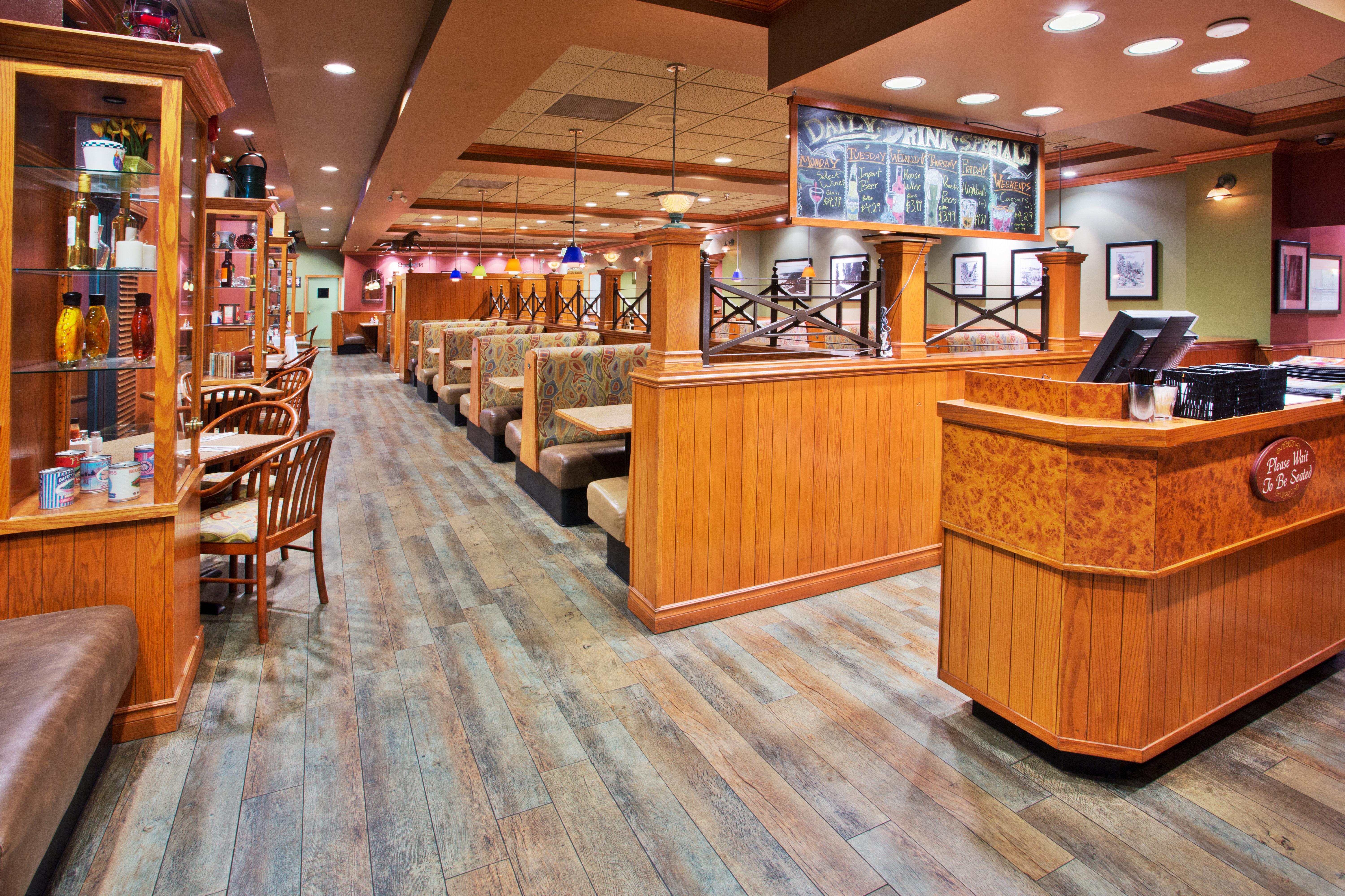Holiday Inn & Suites North Vancouver By Ihg Екстер'єр фото