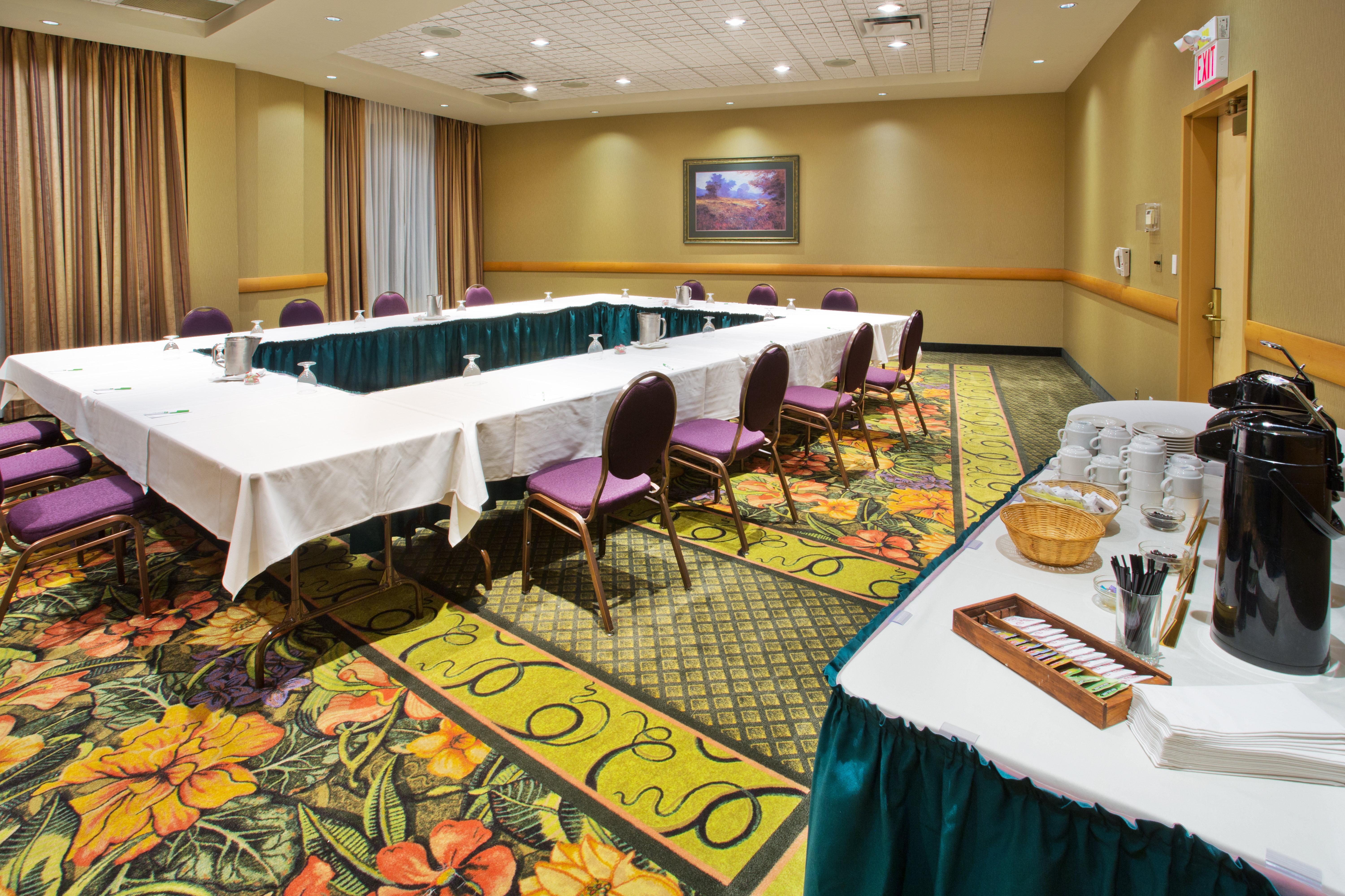Holiday Inn & Suites North Vancouver By Ihg Екстер'єр фото